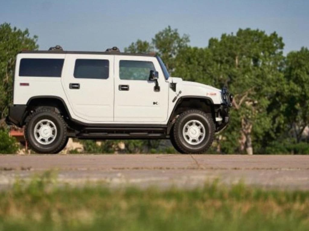 Used 2004 HUMMER H2  SUV