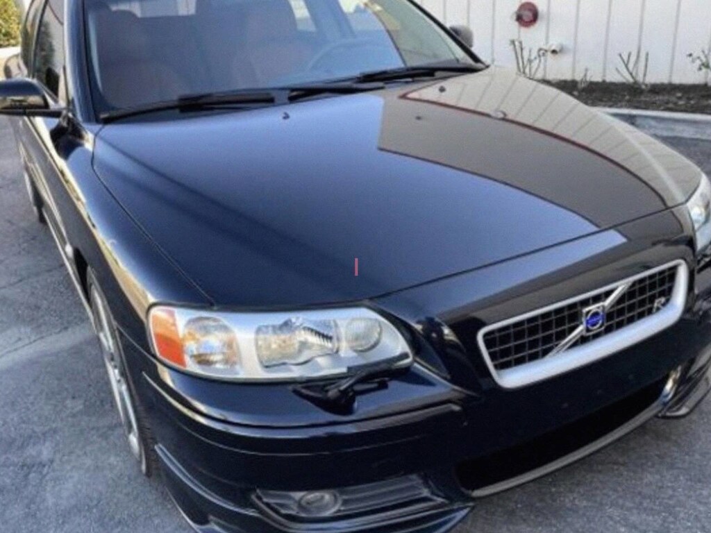 Used 2005 Volvo S60  Sedan