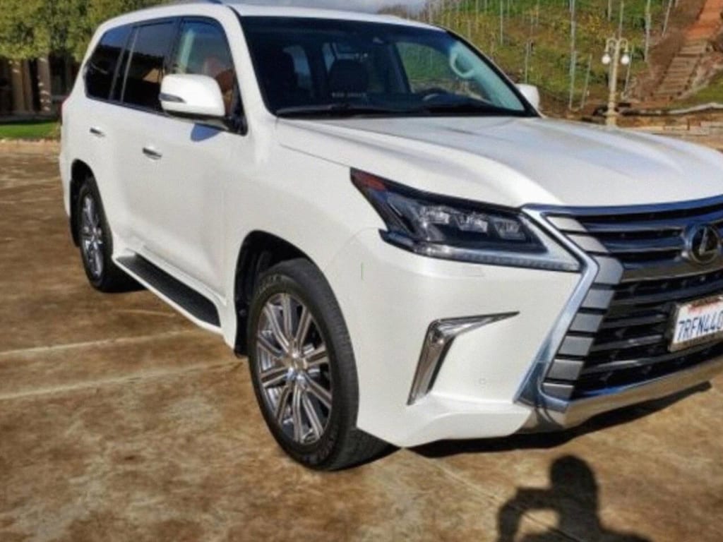 Used 2016 Lexus LX 570  SUV