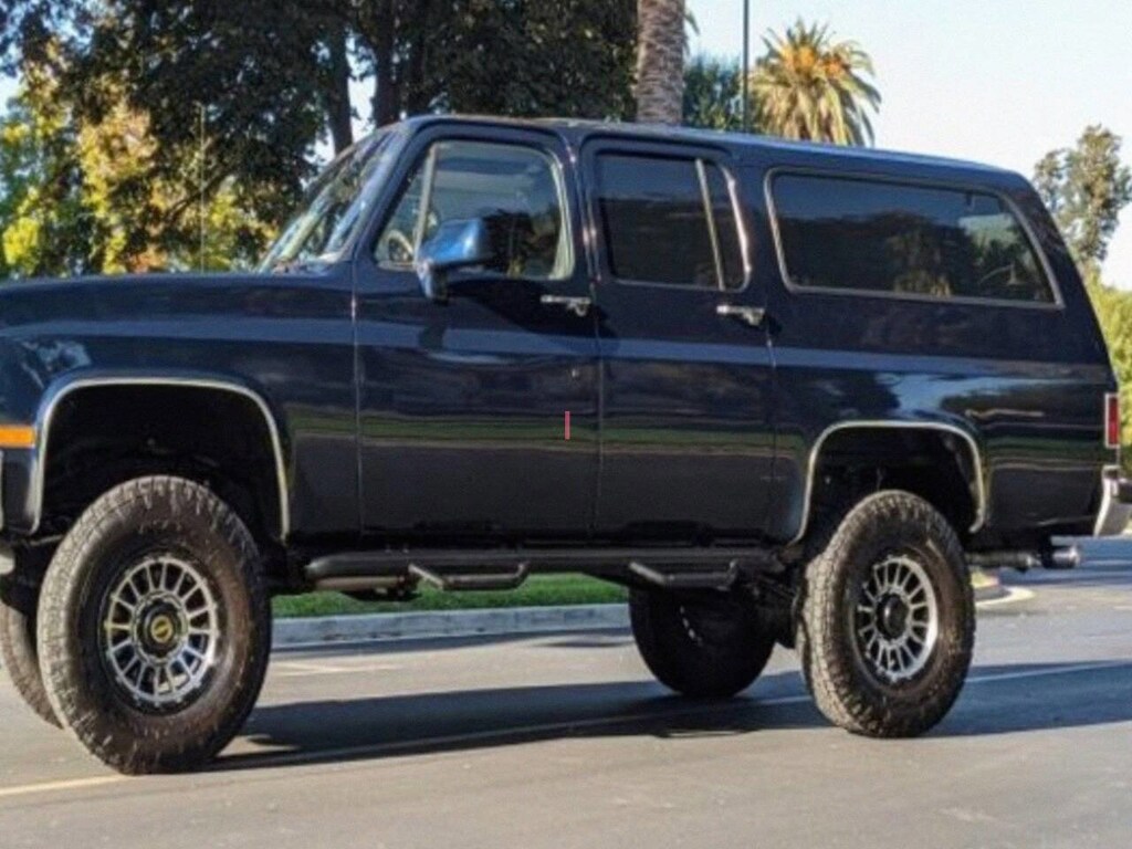 Used 1991 GMC Suburban V2500 4dr 4WD SUV