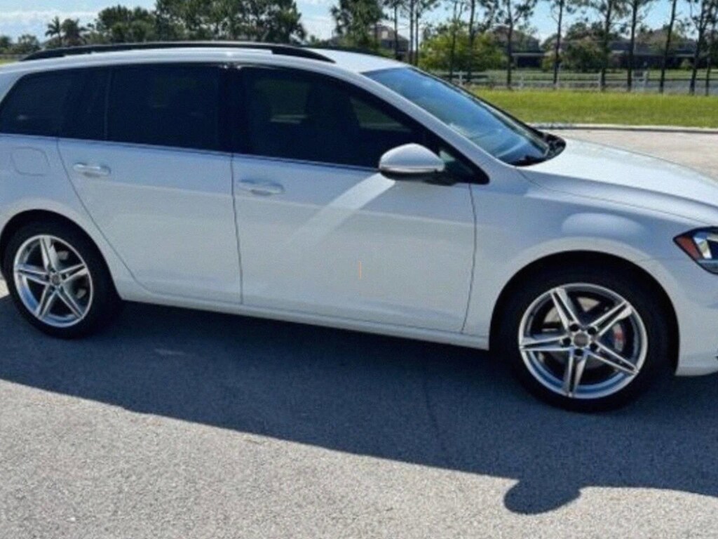 Used 2019 Volkswagen Golf SportWagen 1.8T S 4MOTION Wagon