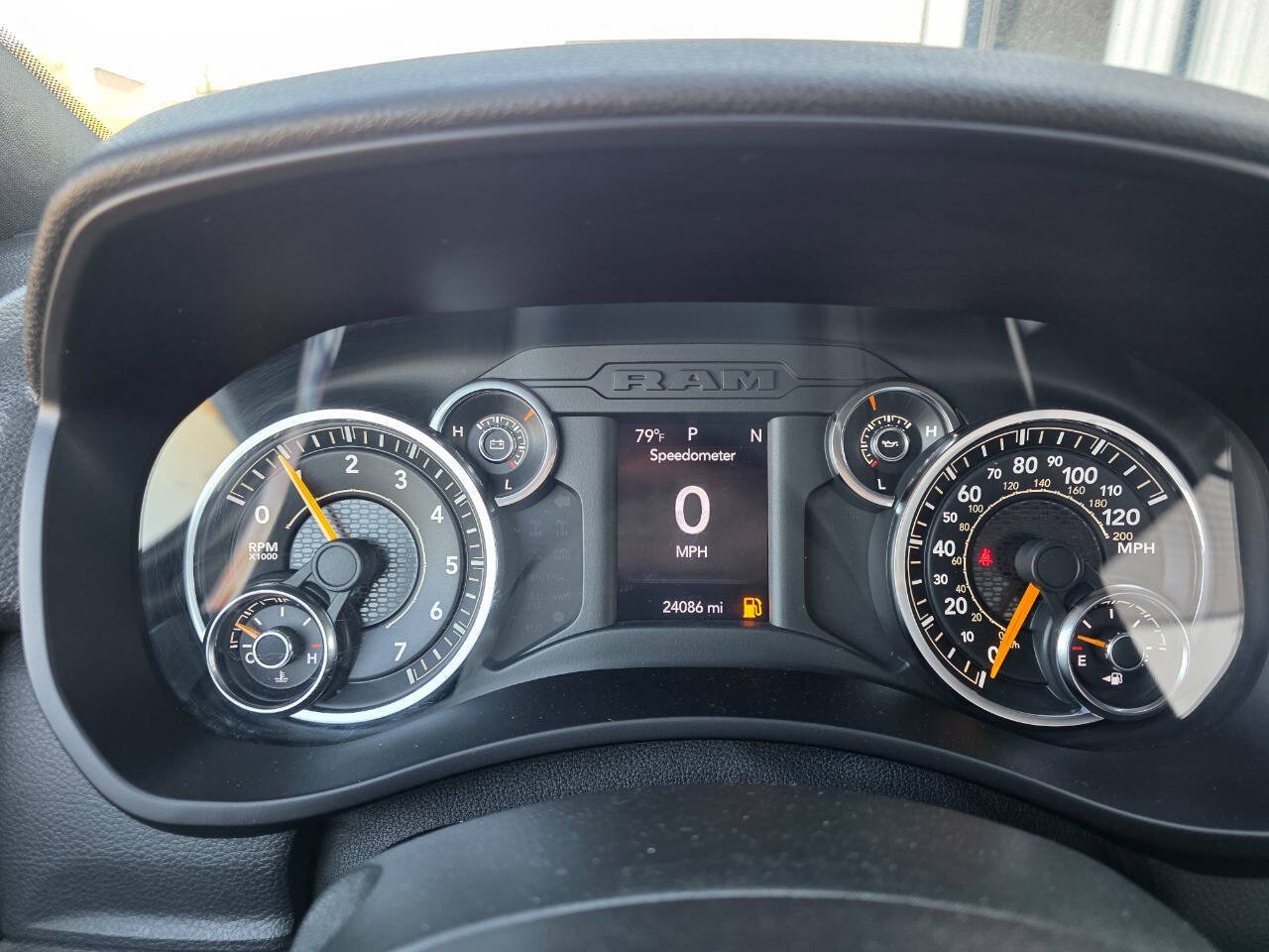 2022 RAM Ram 3500 Pickup Tradesman - Photo 16