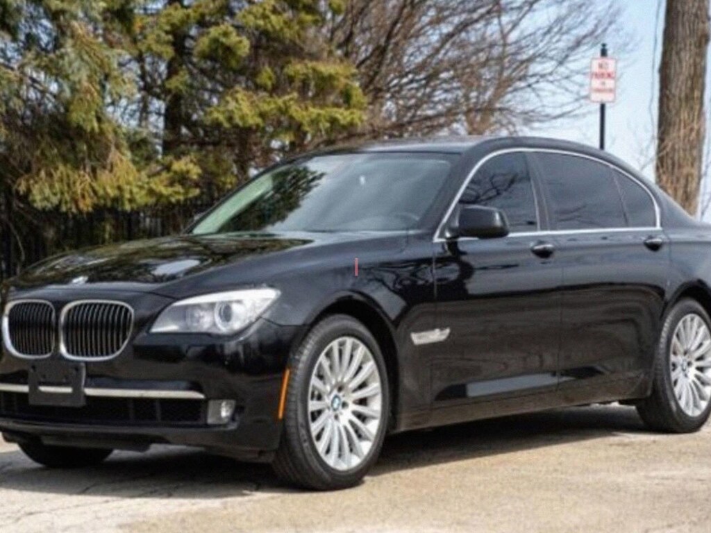 Used 2011 BMW   Sedan