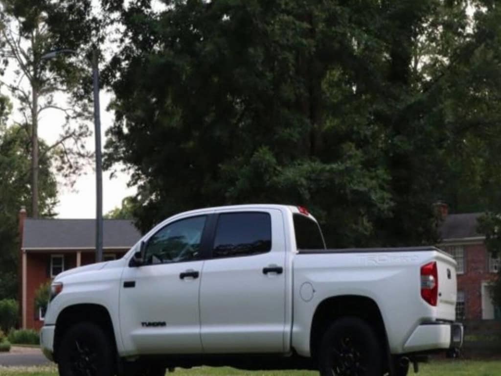 Used 2016 Toyota Tundra  Truck CrewMax