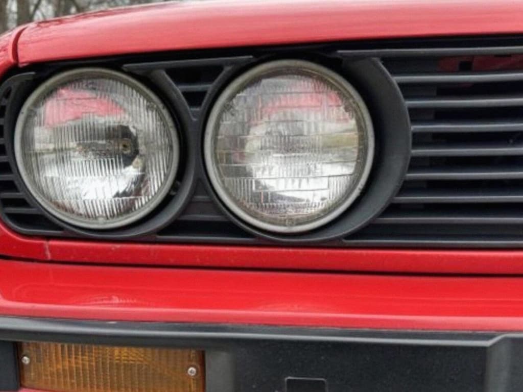 Used 1991 BMW 3 Series 318iS Sedan