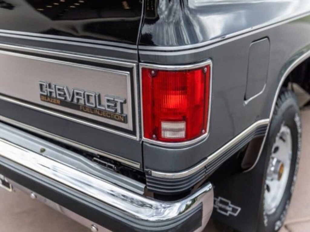 Used 1990 Chevrolet Blazer Base 2dr 4WD SUV V1500 4WD