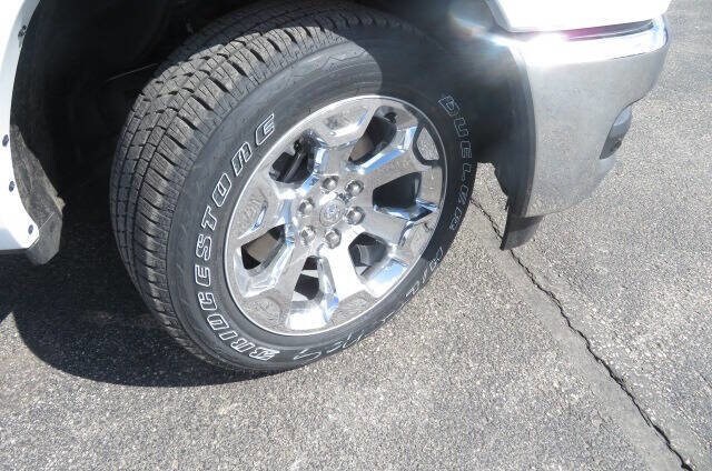 2025 Ram 1500 Big Horn Lone Star photo 3