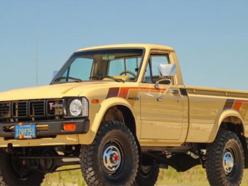 Used 1981 Toyota Pickup Deluxe 2dr 4WD Standard Cab LB