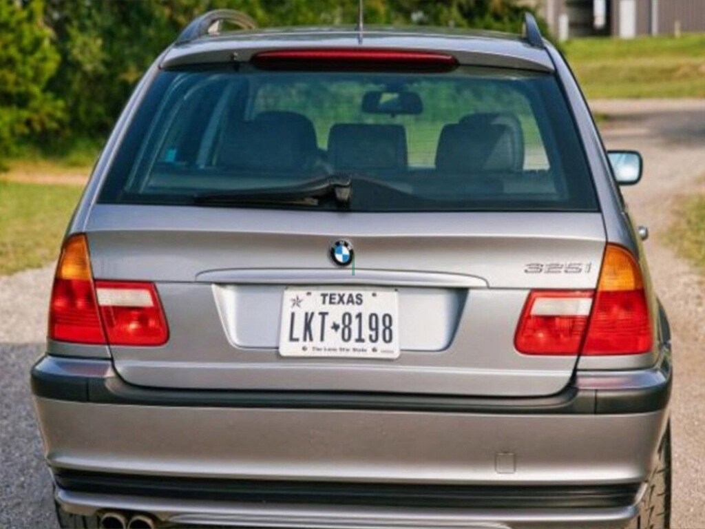 Used 2004 BMW 325iT  Wagon
