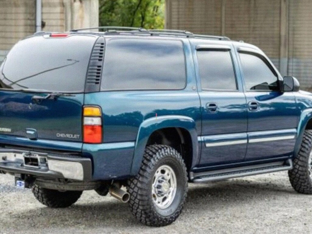 Used 2005 Chevrolet Suburban 2500  SUV