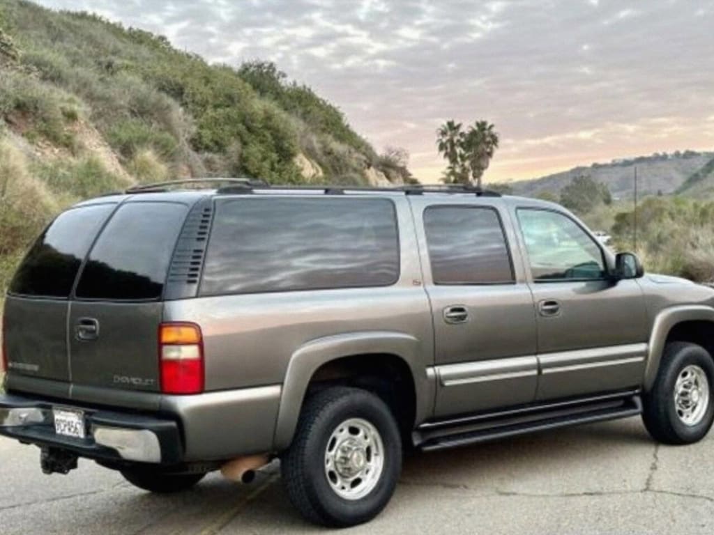 Used 2001 Chevrolet Suburban 2500 LS SUV