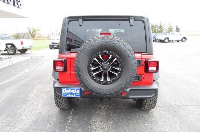 2026 Jeep Wrangler 4-Door Willys - Photo 8