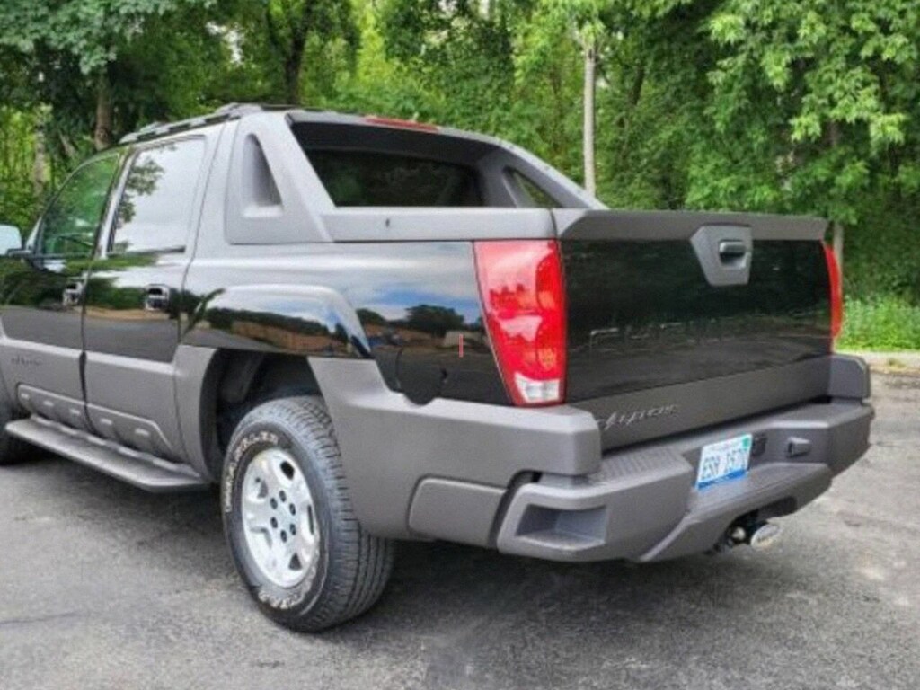 Used 2003 Chevrolet Avalanche 1500 Base Truck Crew Cab