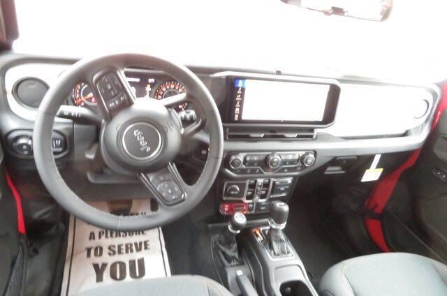 2026 Jeep Wrangler 4-Door Willys - Photo 12