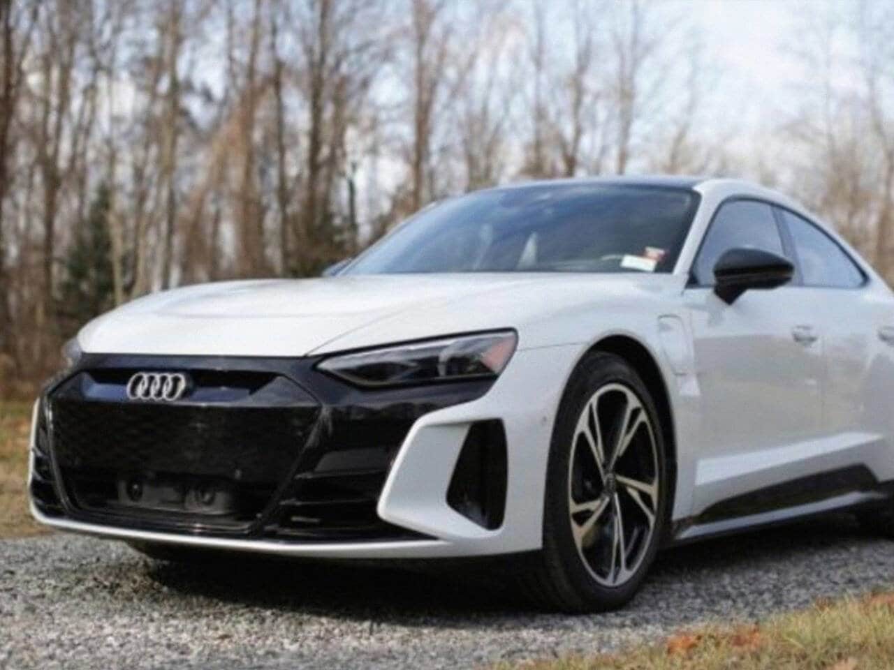 Used 2022 Audi e-tron GT Prestige with VIN WAUEJBFW2N7654875 for sale in Wahpeton, ND