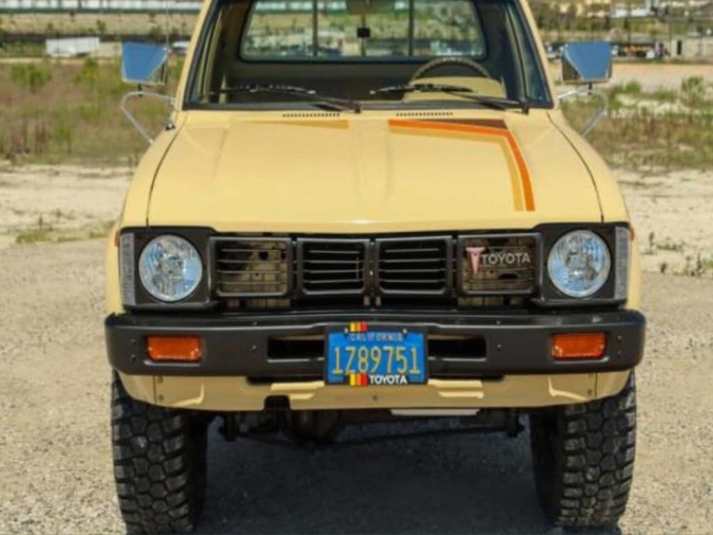 Used 1981 Toyota Pickup Deluxe 2dr 4WD Standard Cab LB