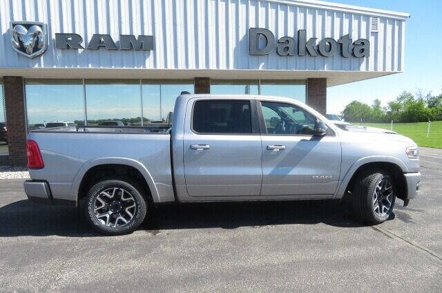 2025 Ram 1500 Laramie photo 2