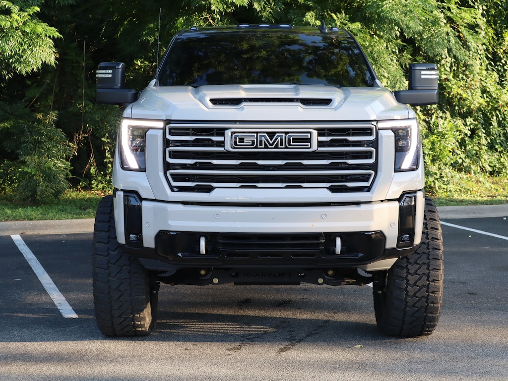 Used 2026 GMC Sierra 2500HD AT4 Pickup