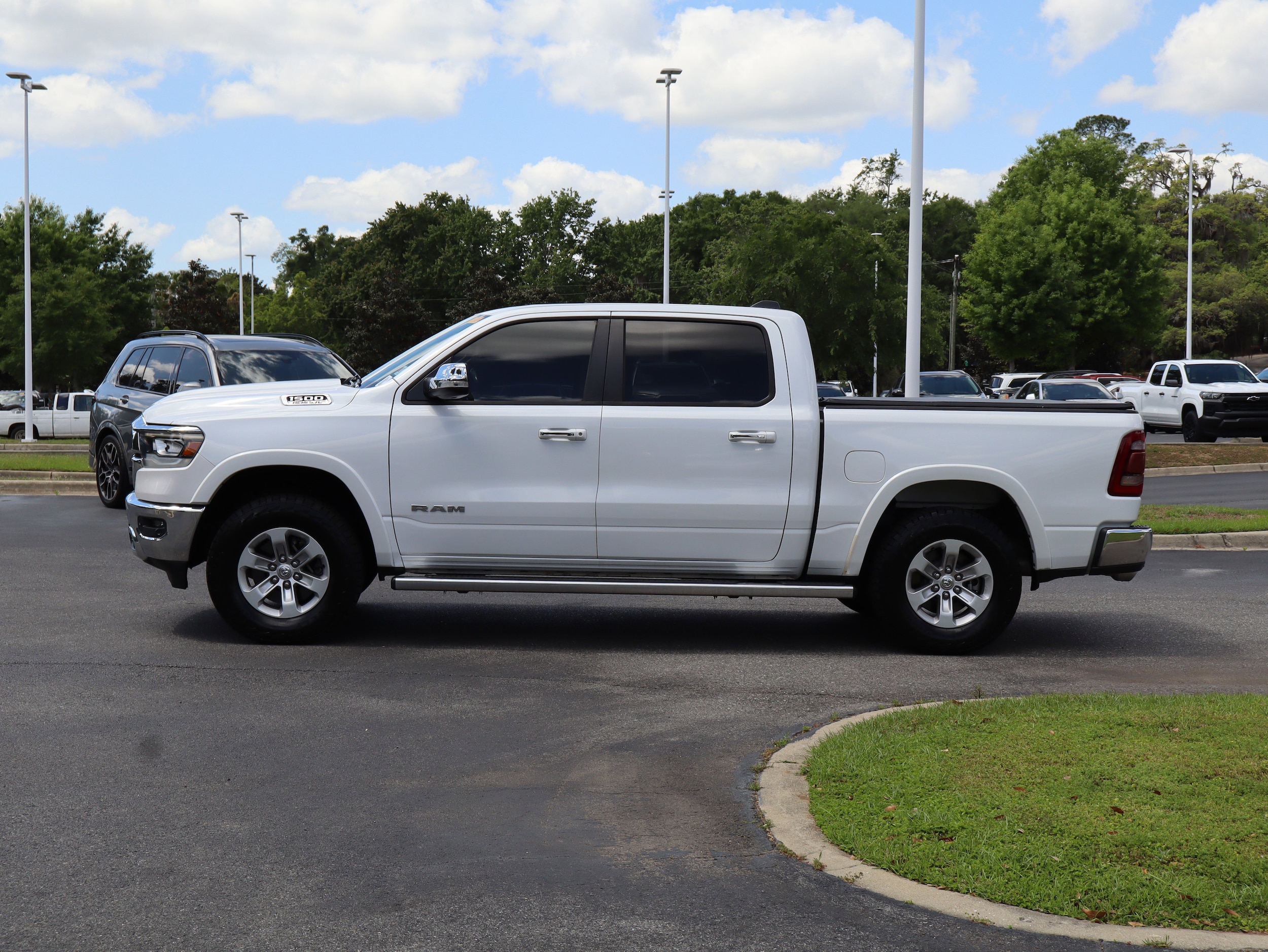 2020 Ram 1500 Laramie photo 5