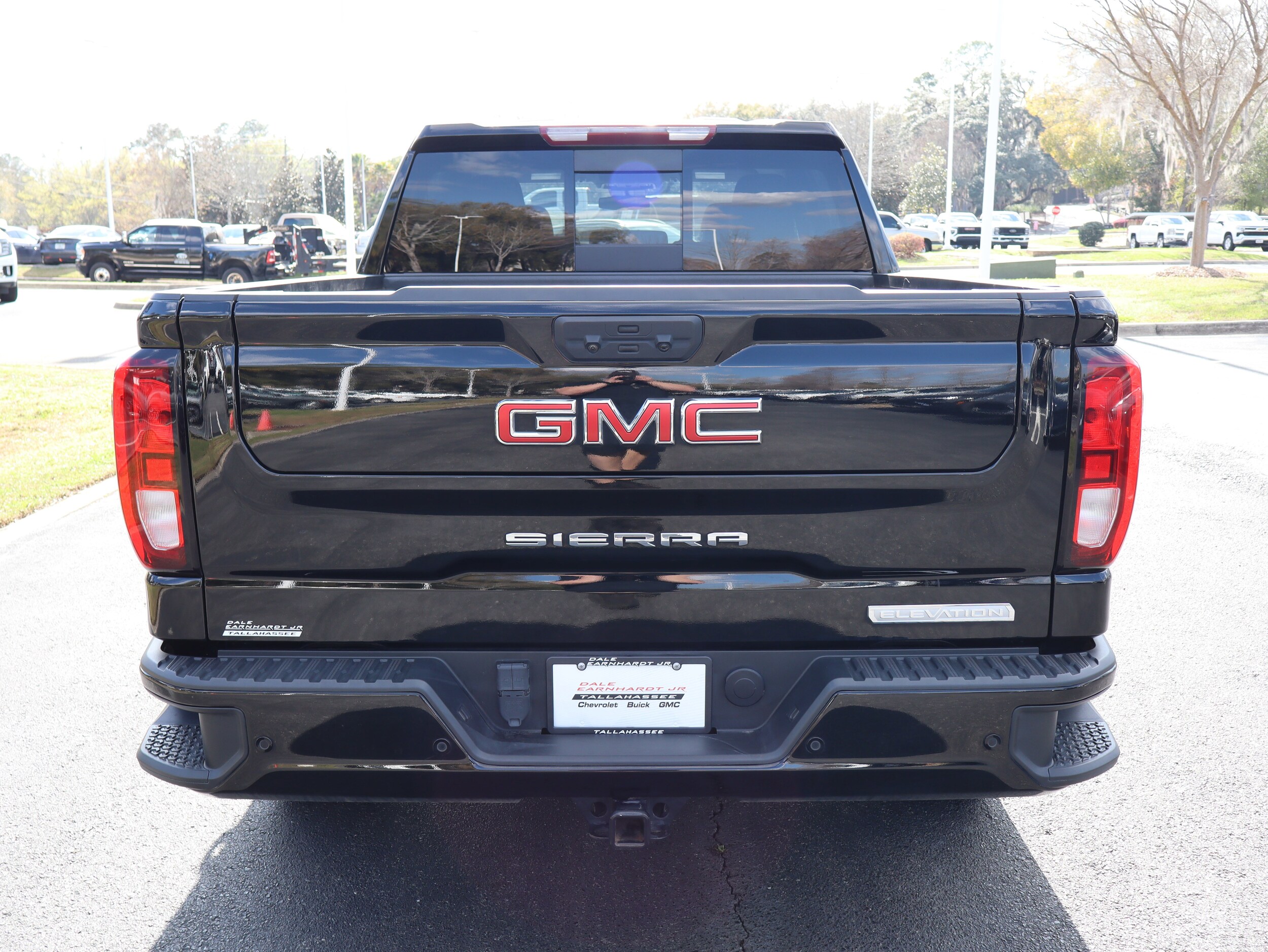 2022 GMC Sierra 1500 Elevation photo 6