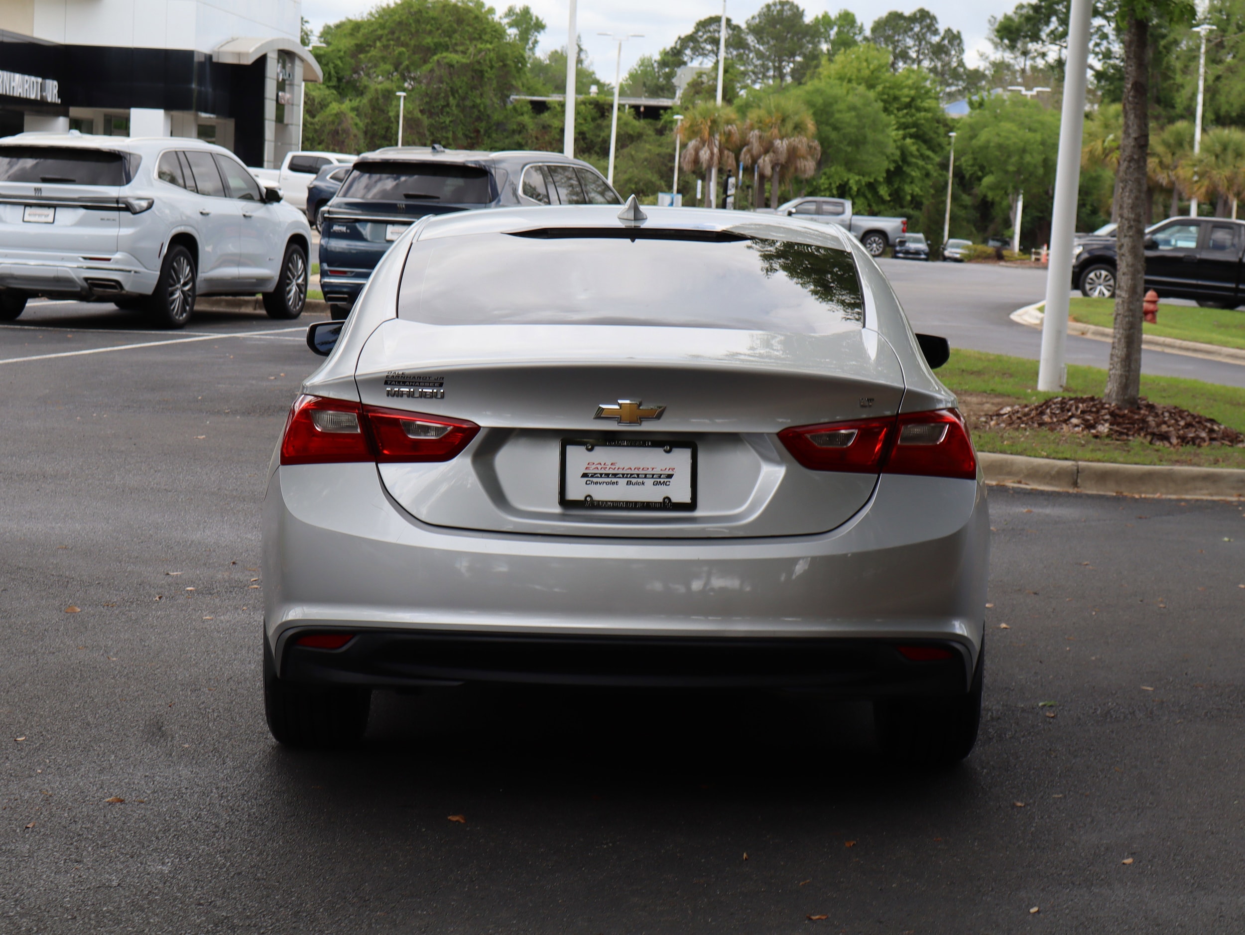 2016 Chevrolet Malibu LT photo 6