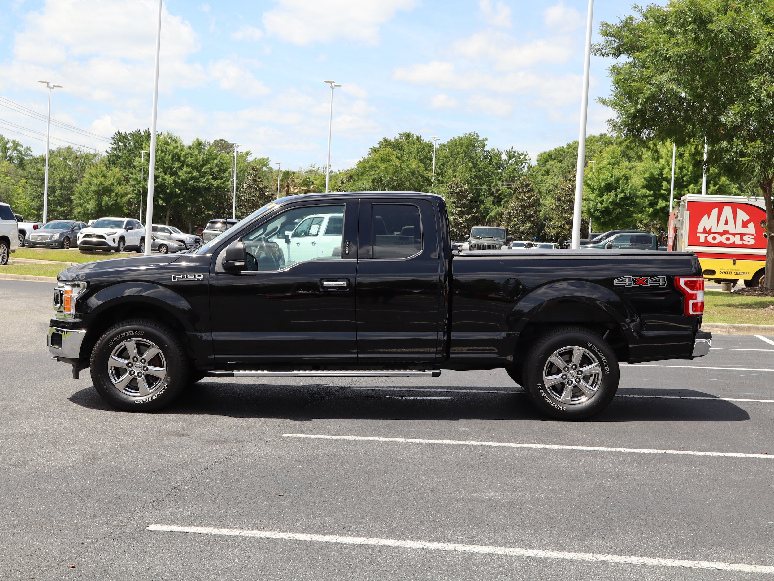 2018 Ford F-150 XLT photo 5