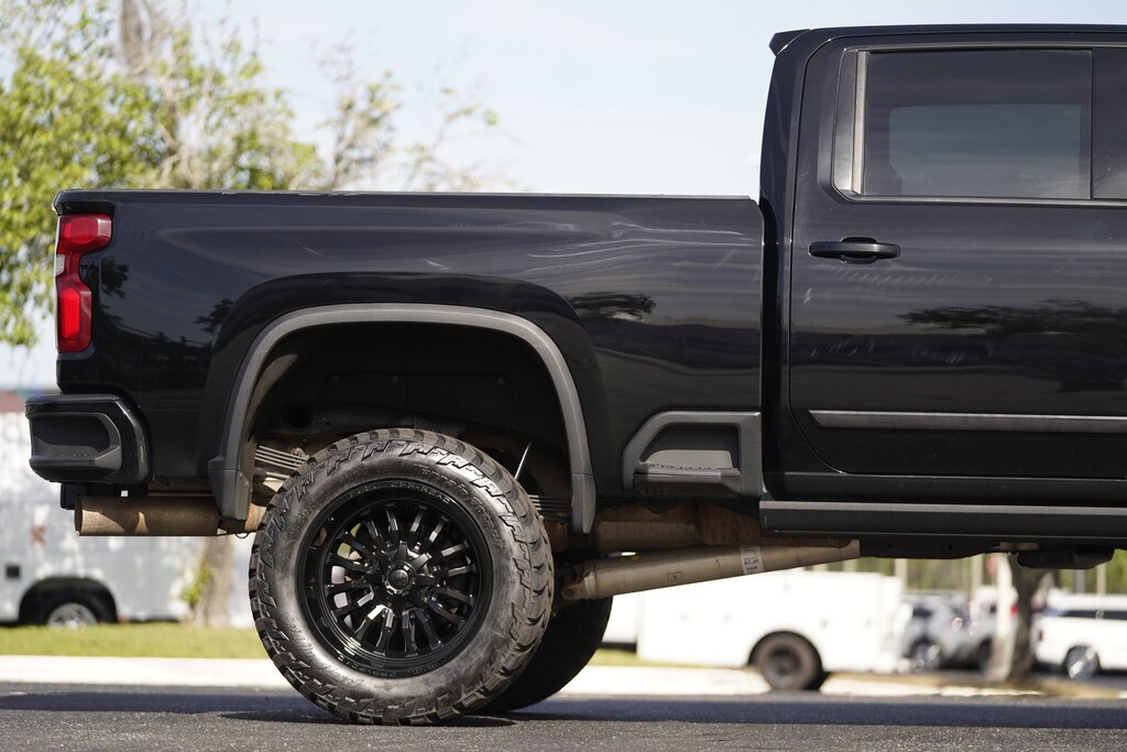 Used 2024 Chevrolet Silverado 2500HD High Country Pickup
