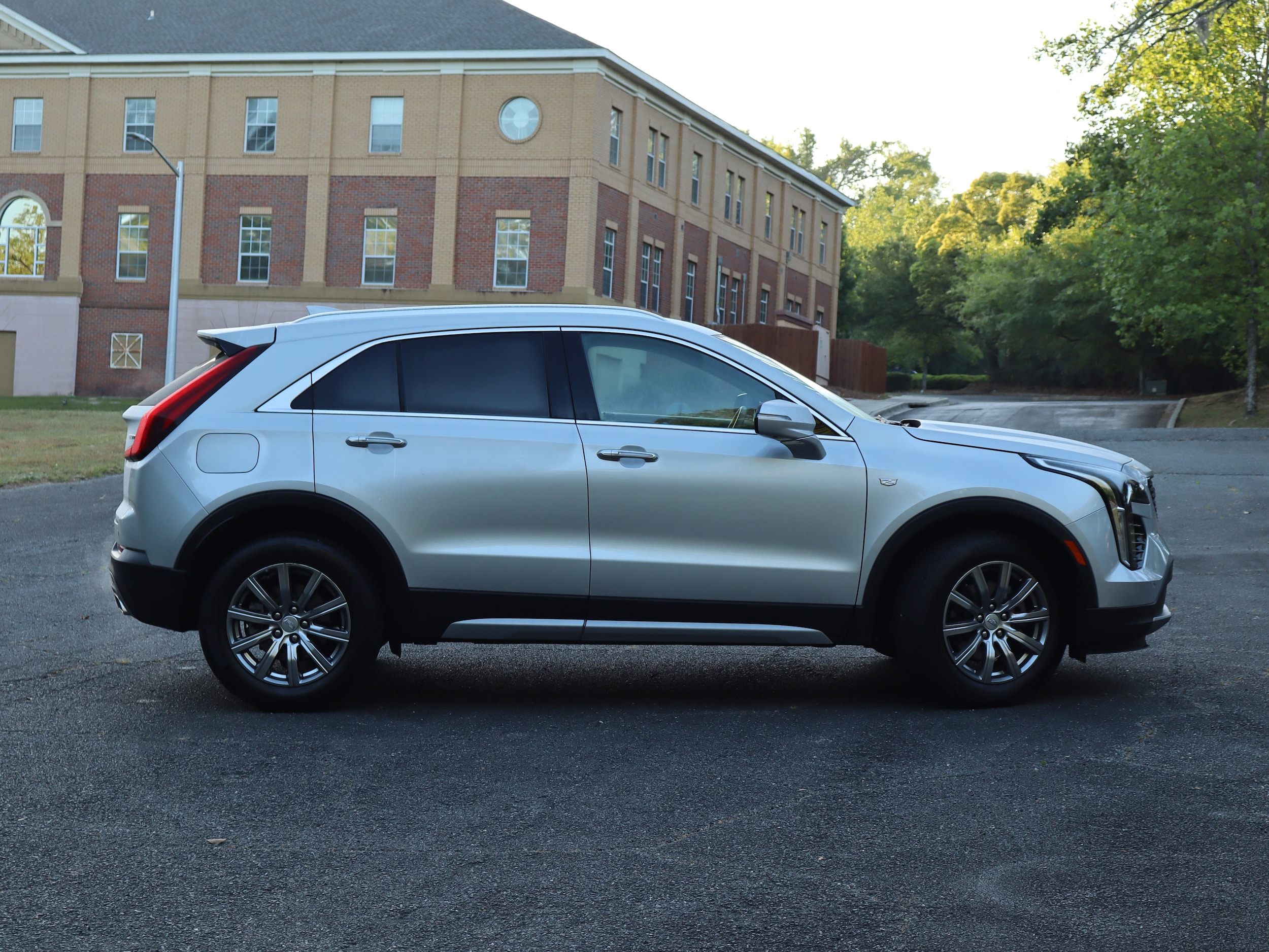 2022 CADILLAC XT4 FWD Premium Luxury photo 6