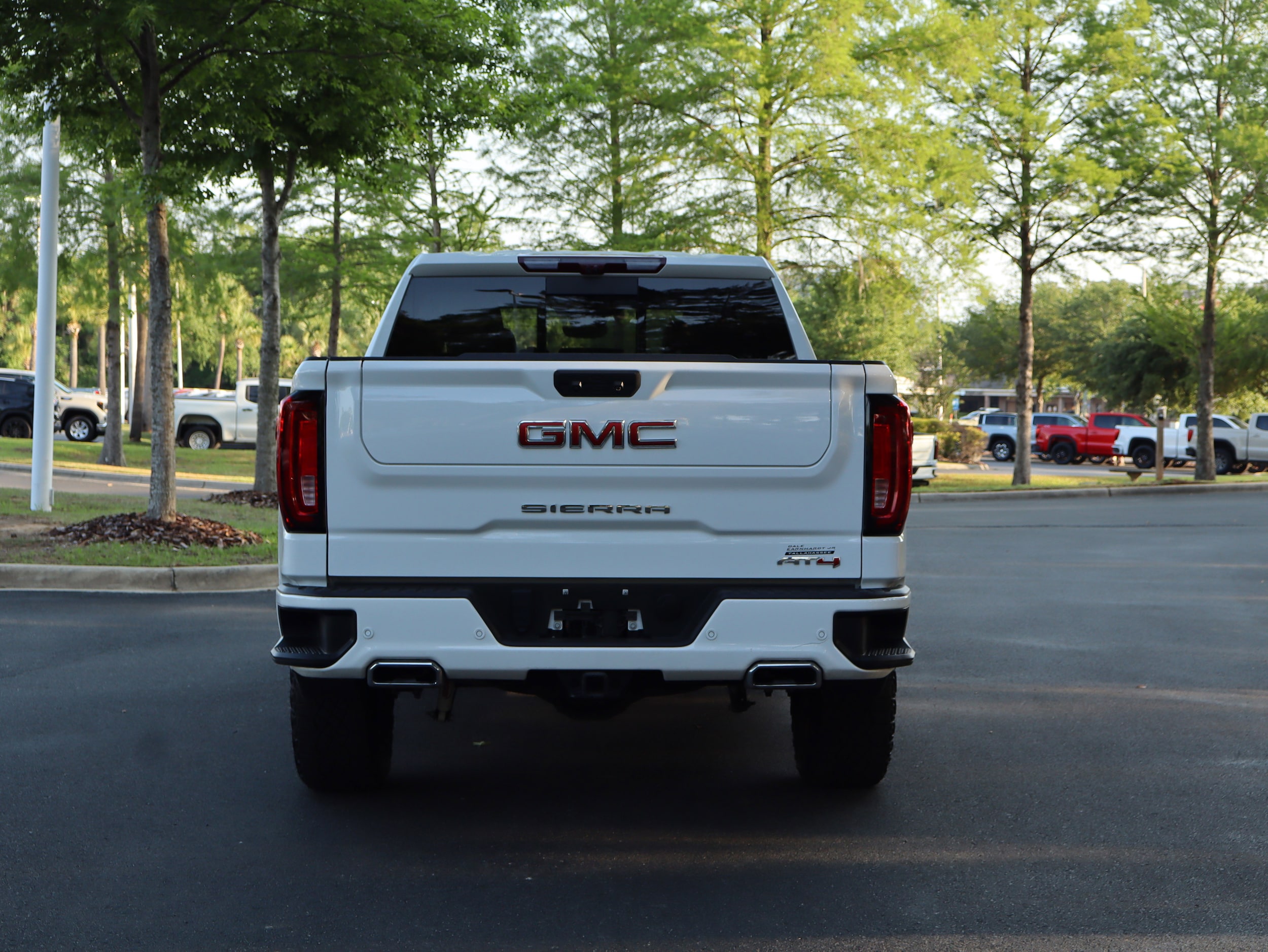 2024 GMC Sierra 1500 AT4 photo 6