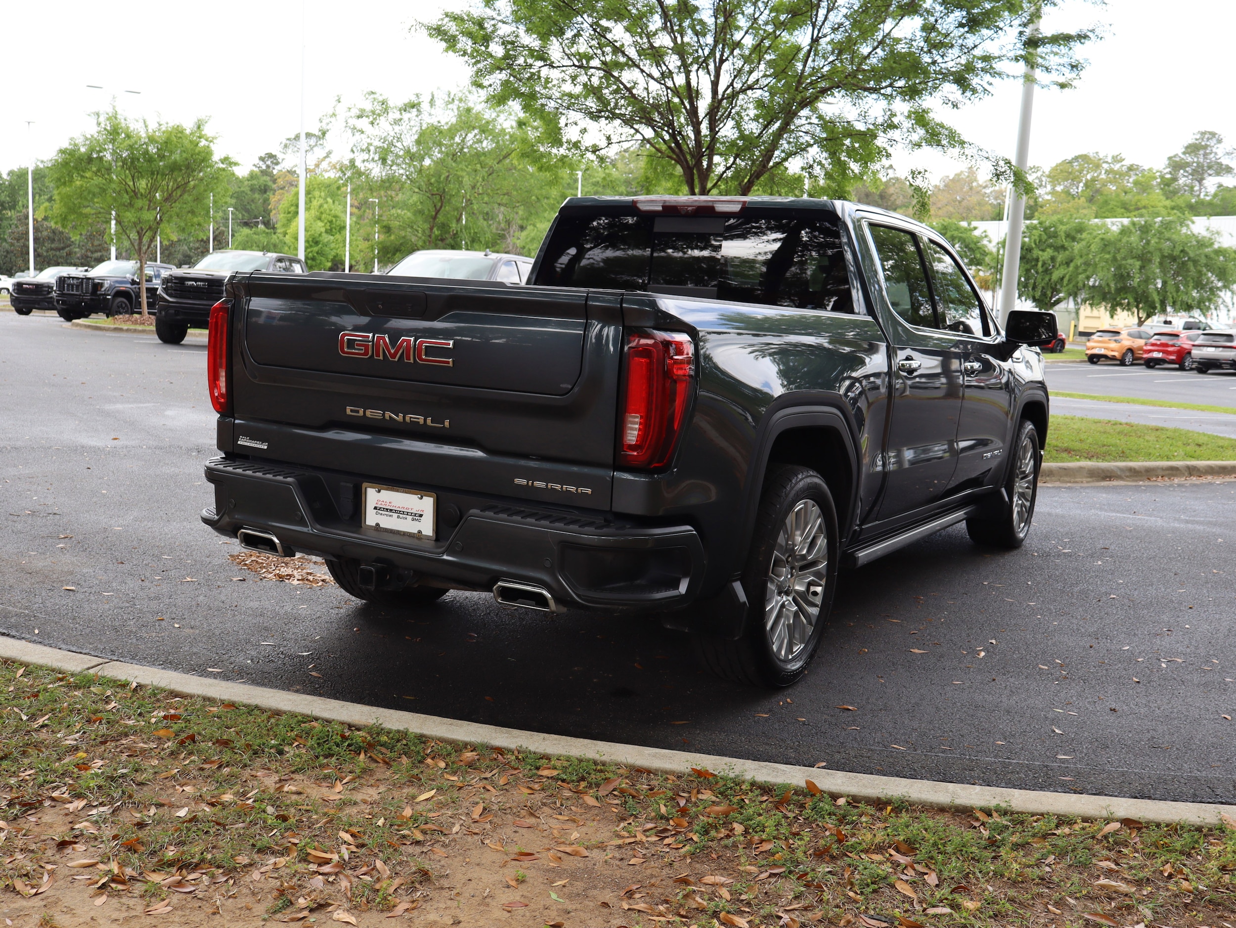 2021 GMC Sierra 1500 Denali photo 3