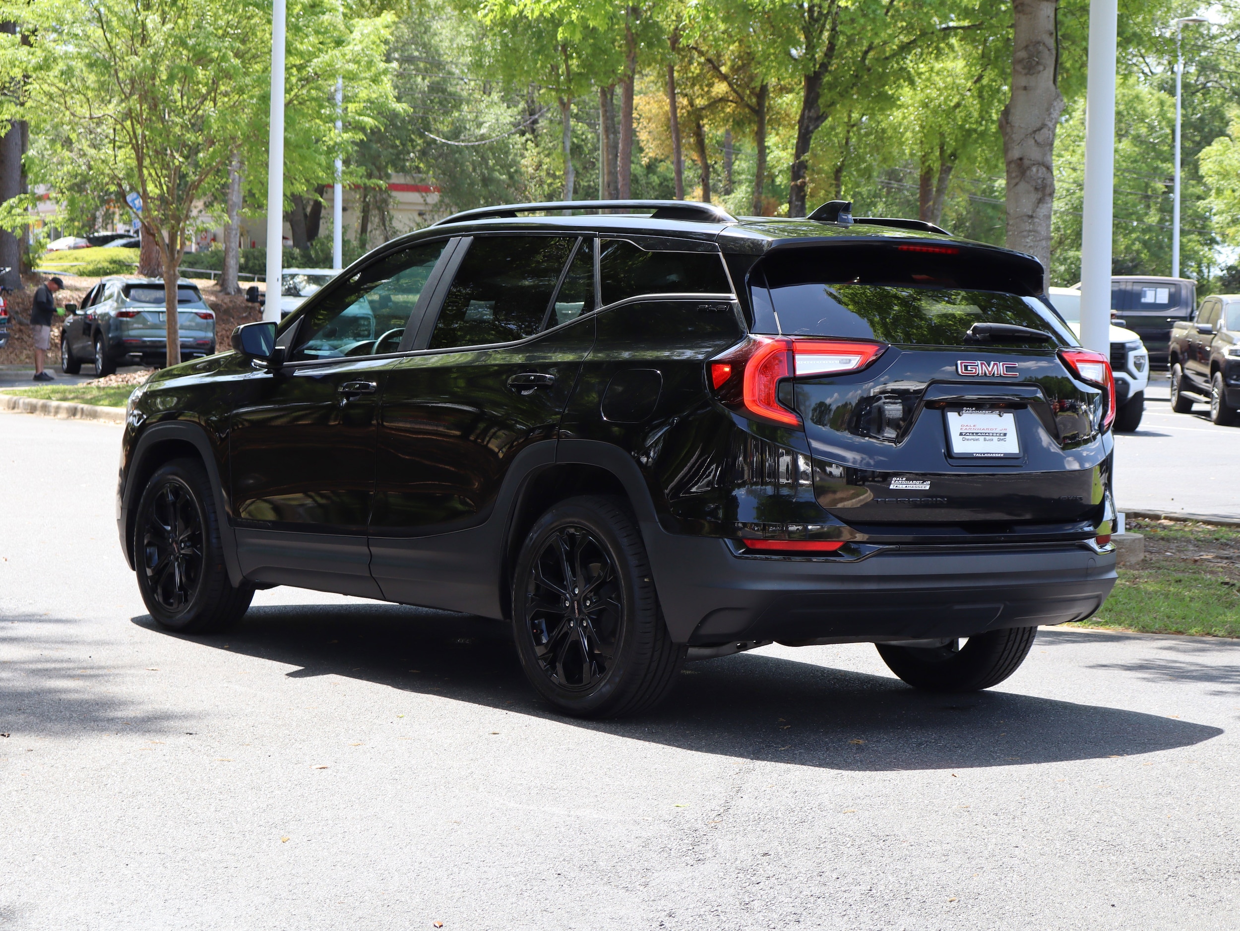 2022 GMC Terrain SLE photo 6