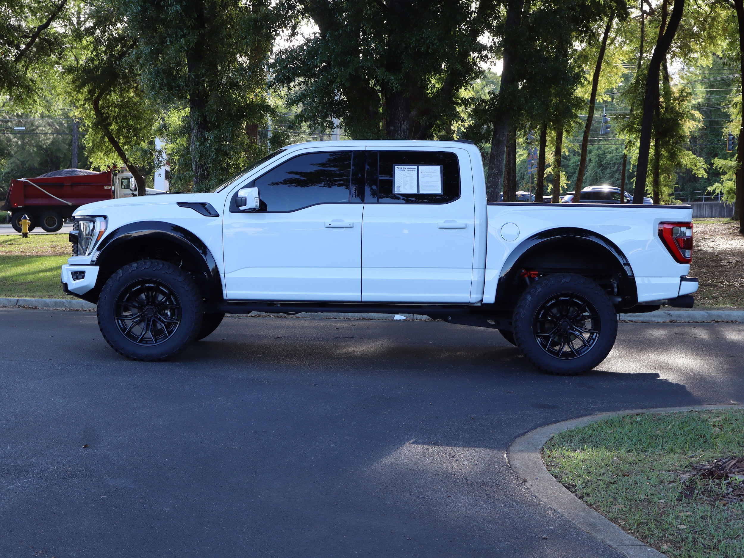 2022 Ford F-150 Raptor photo 4