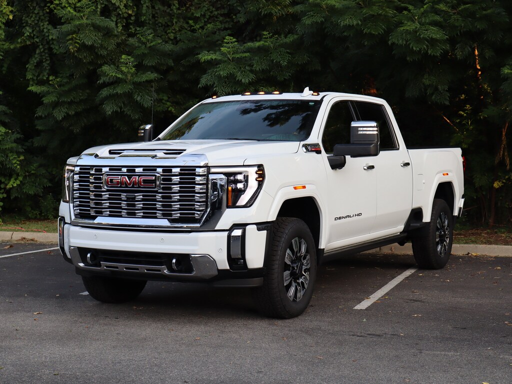 Used 2025 GMC Sierra 2500HD Denali Pickup