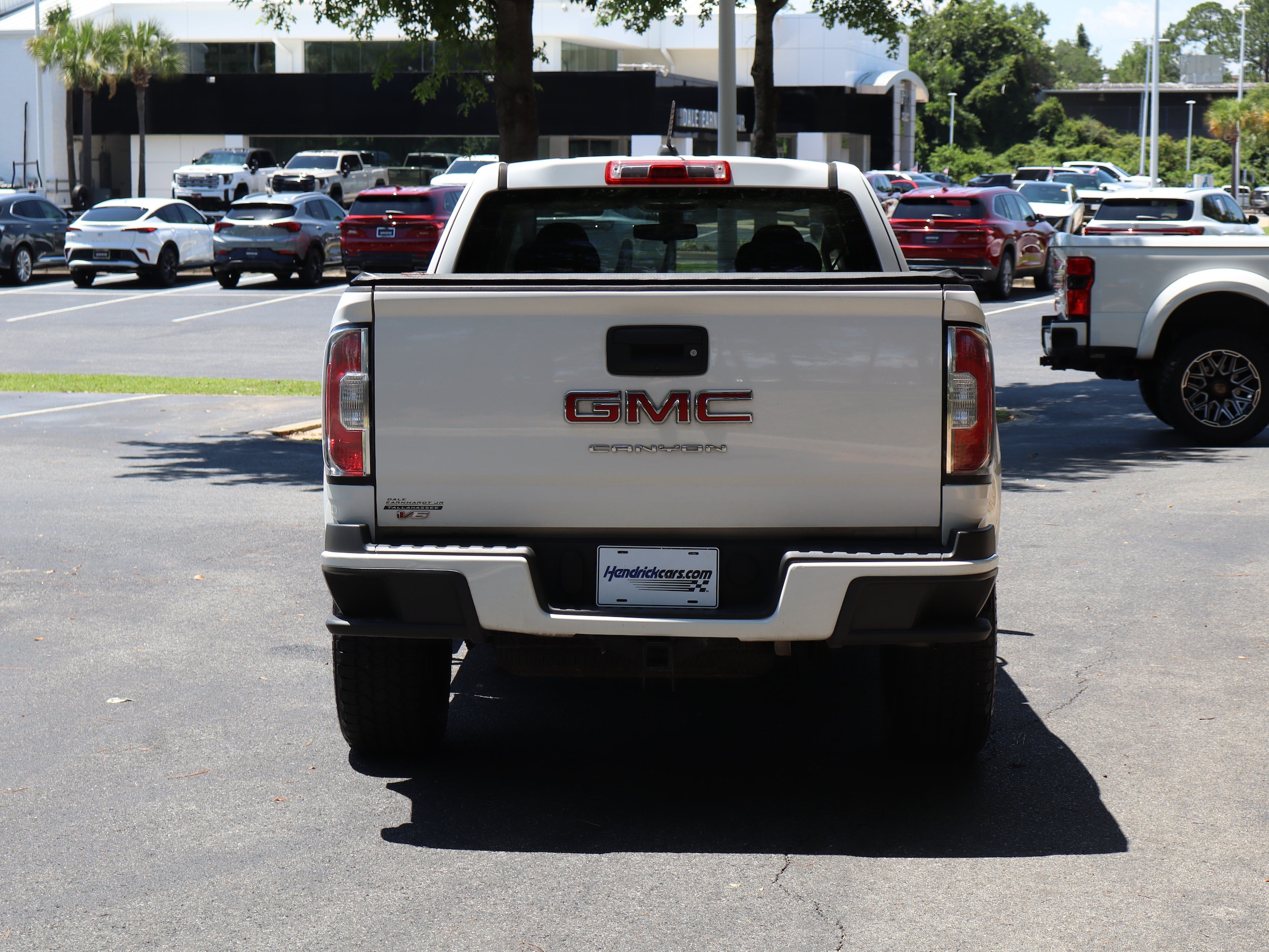 GMC Canyon 4WD Elevation Standard