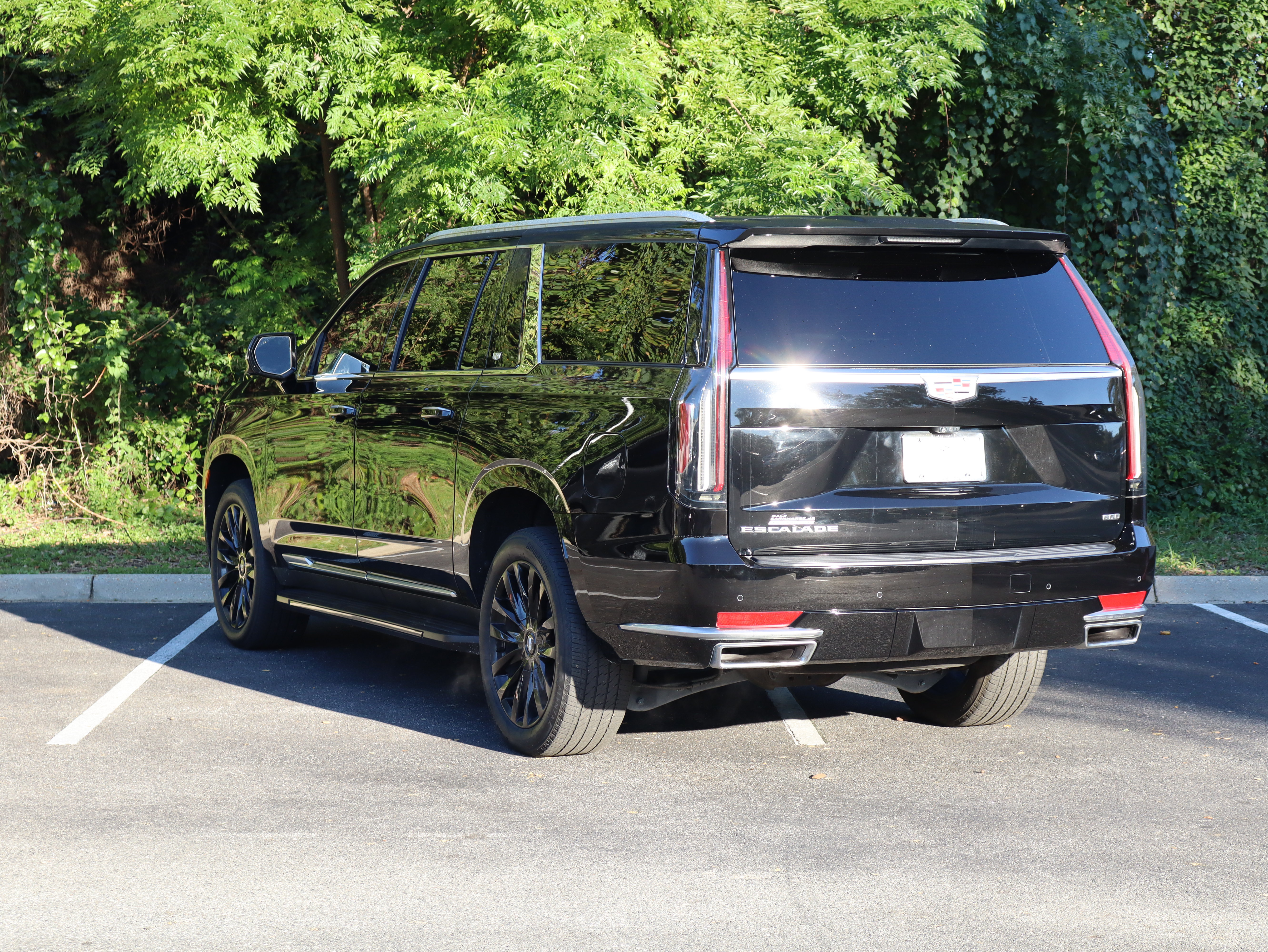 Certified 2024 CADILLAC Escalade ESV 4WD Premium Luxury SUV