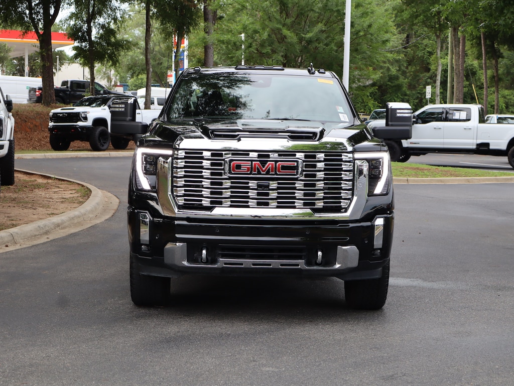 Used 2025 GMC Sierra 2500HD Denali Pickup