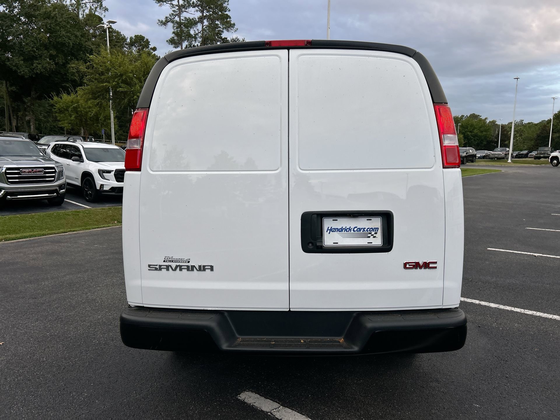 GMC Savana Cargo Van 1WT