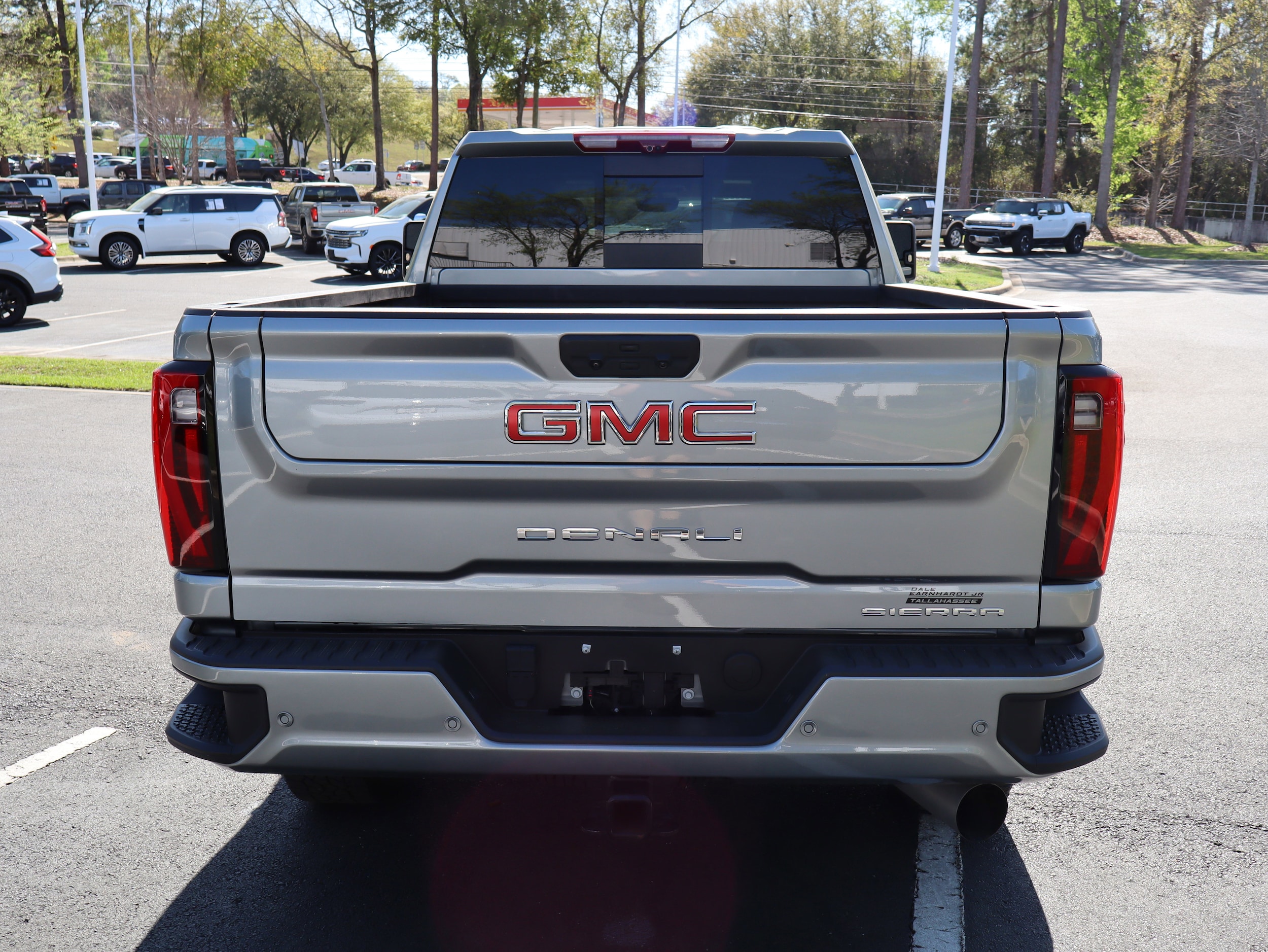 2025 GMC Sierra 2500HD Denali photo 6