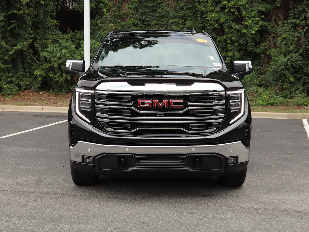Used 2025 GMC Sierra 1500 SLT Pickup