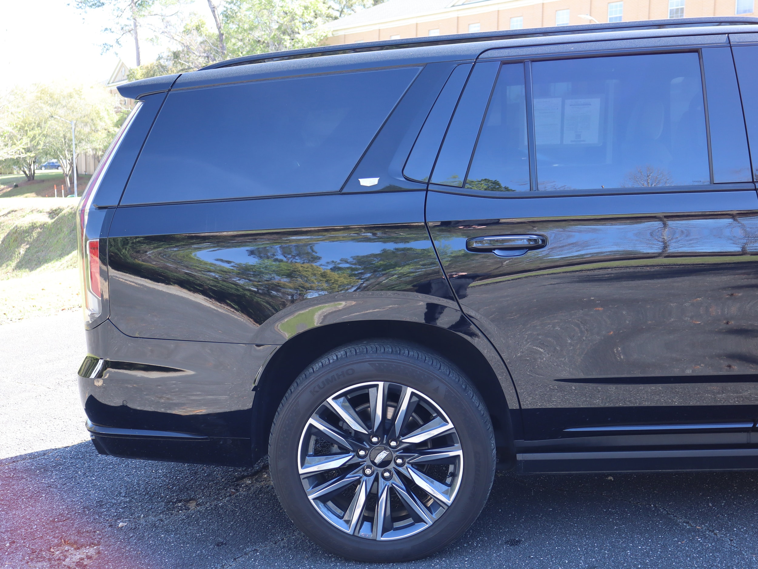 2022 CADILLAC Escalade Sport photo 6