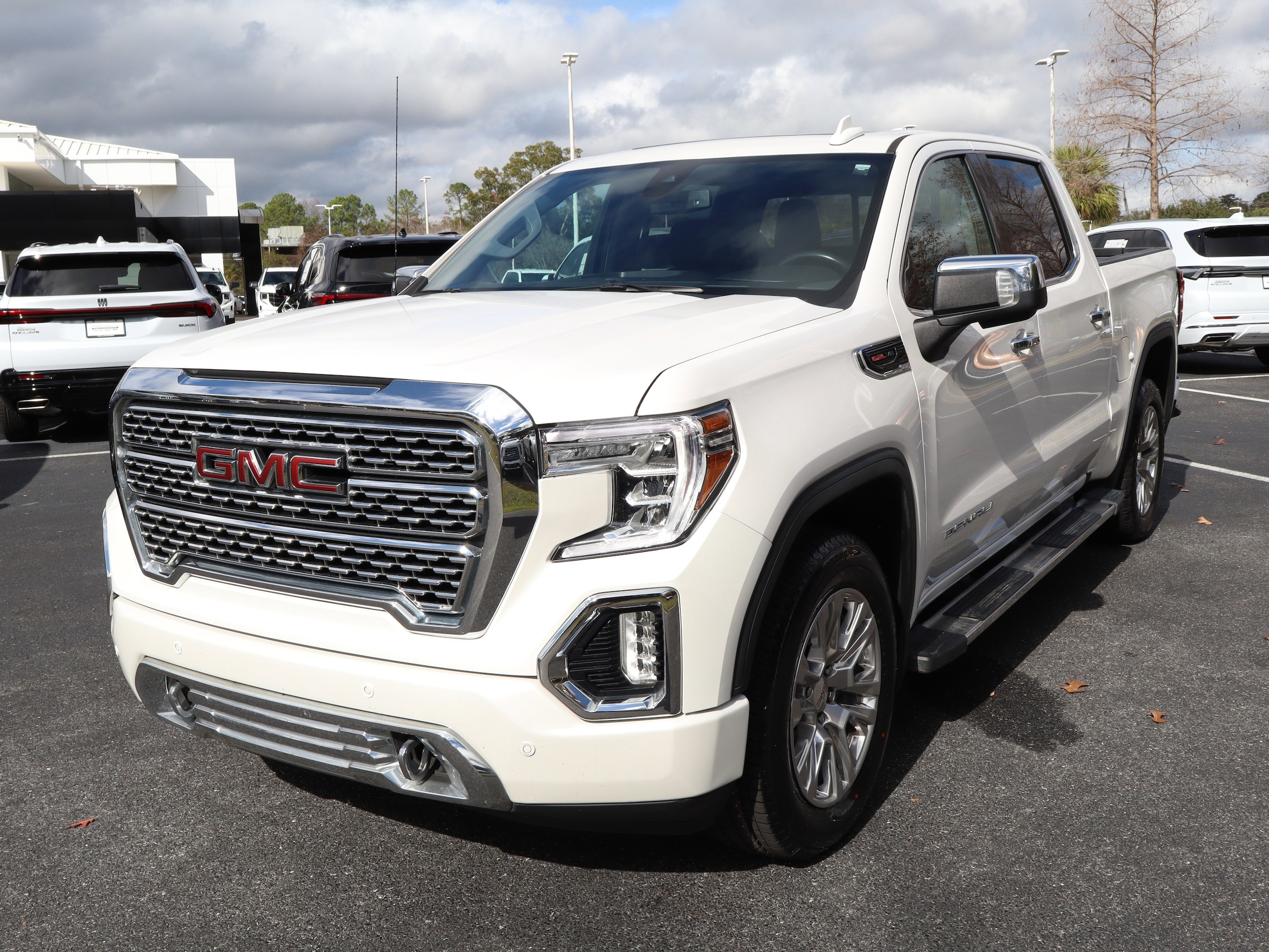 2021 GMC Sierra 1500 Denali photo 6