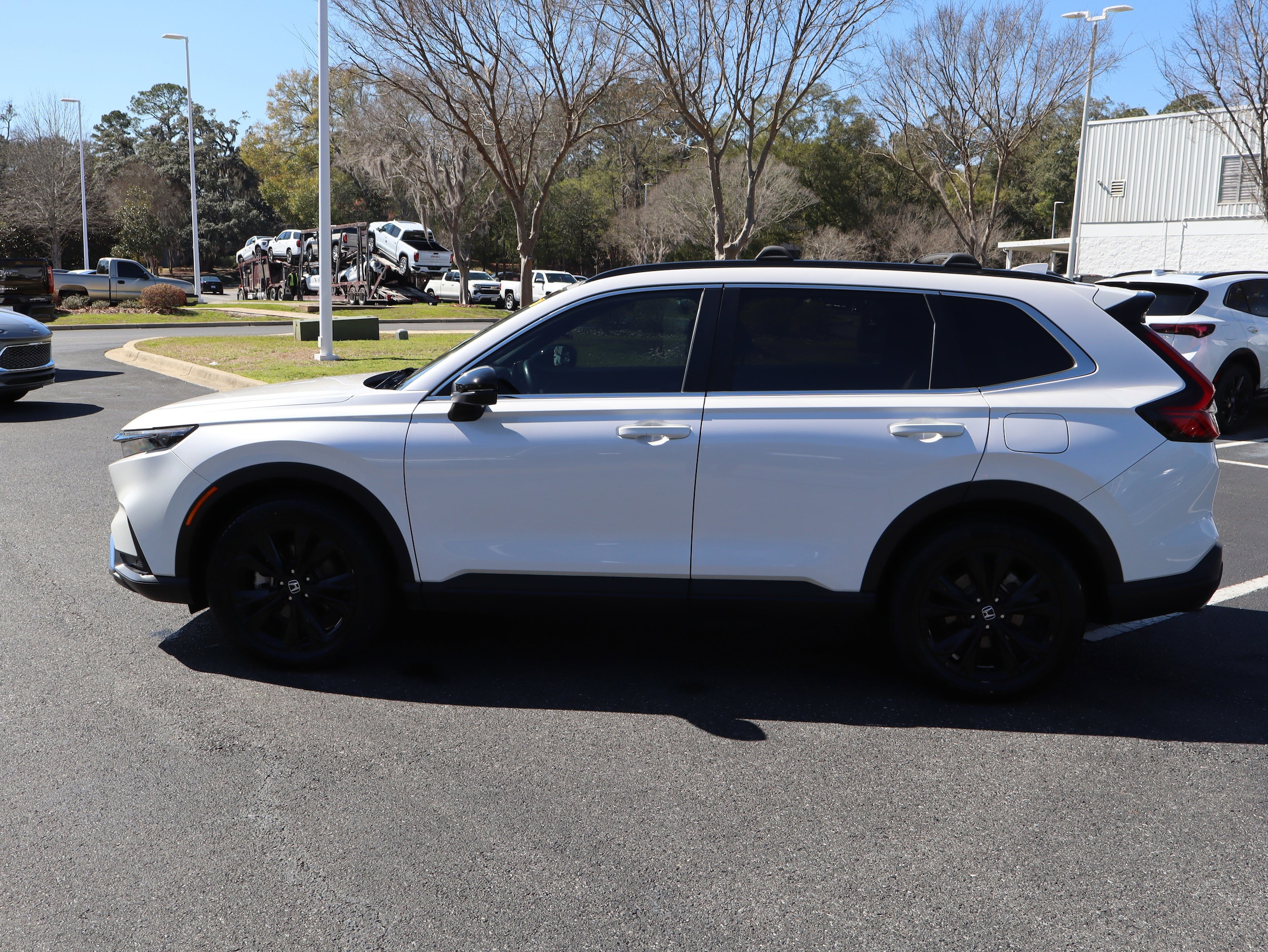 2024 Honda CR-V Hybrid Sport Touring photo 6