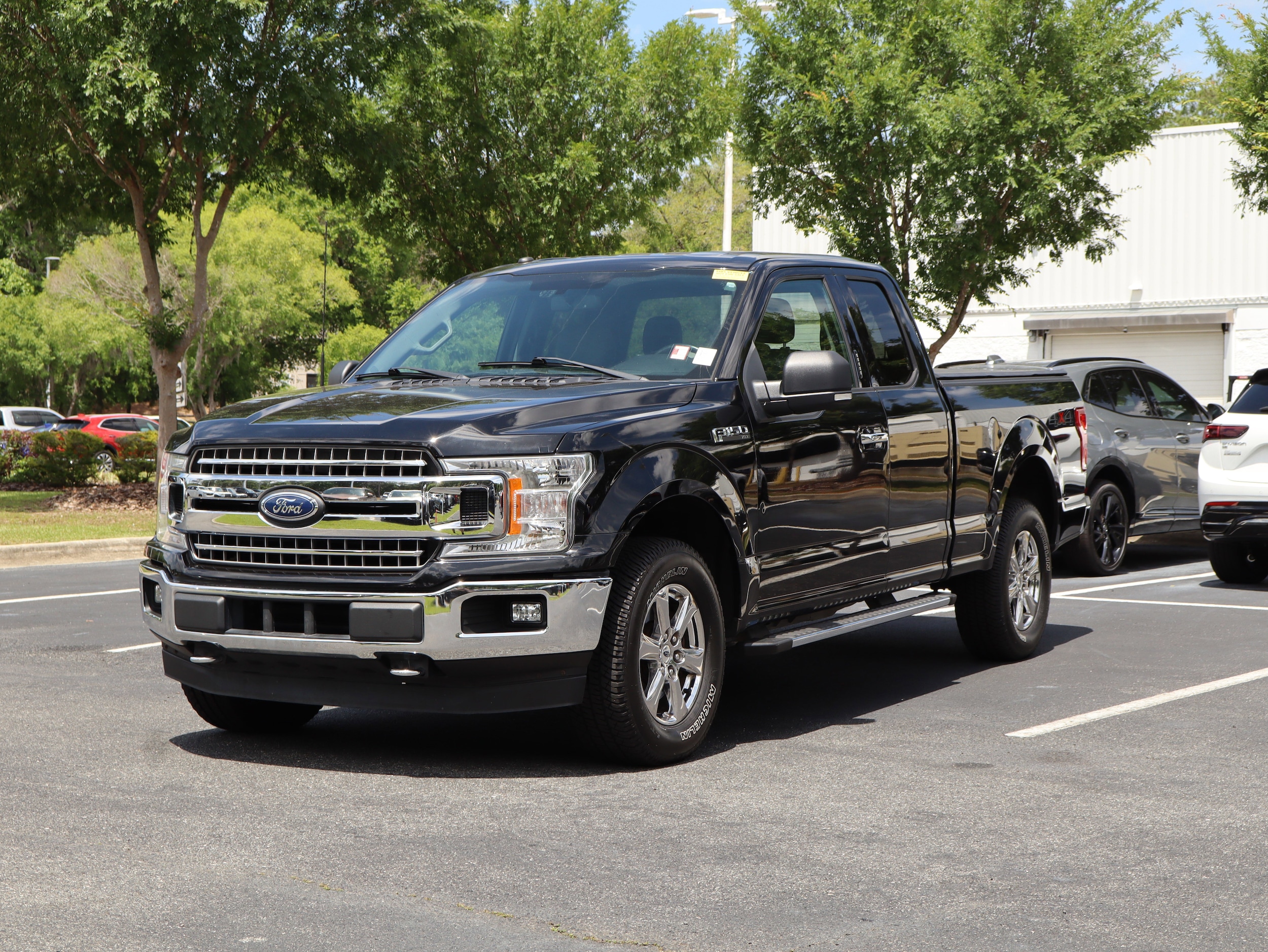 2018 Ford F-150 XLT photo 4