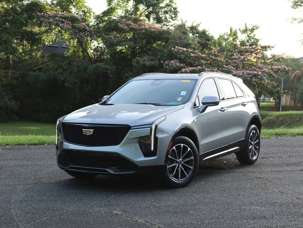 Used 2024 CADILLAC XT4 FWD Sport SUV