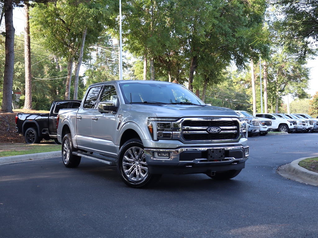 Used 2024 Ford F-150 LARIAT Pickup