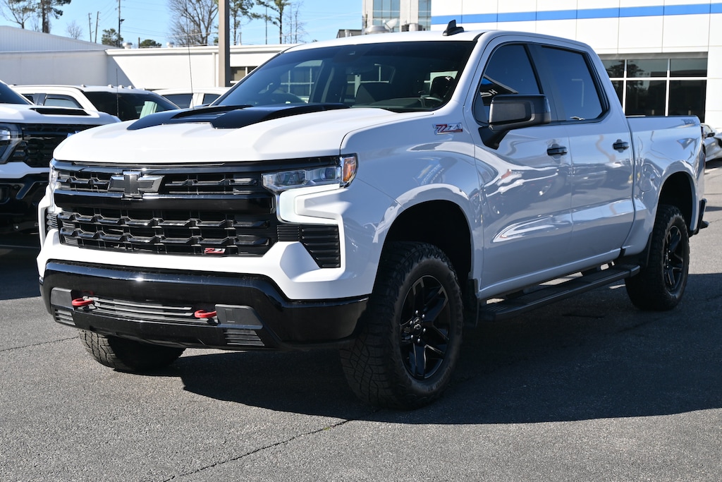 Used 2024 Chevrolet Silverado 1500 LT Trail Boss Pickup