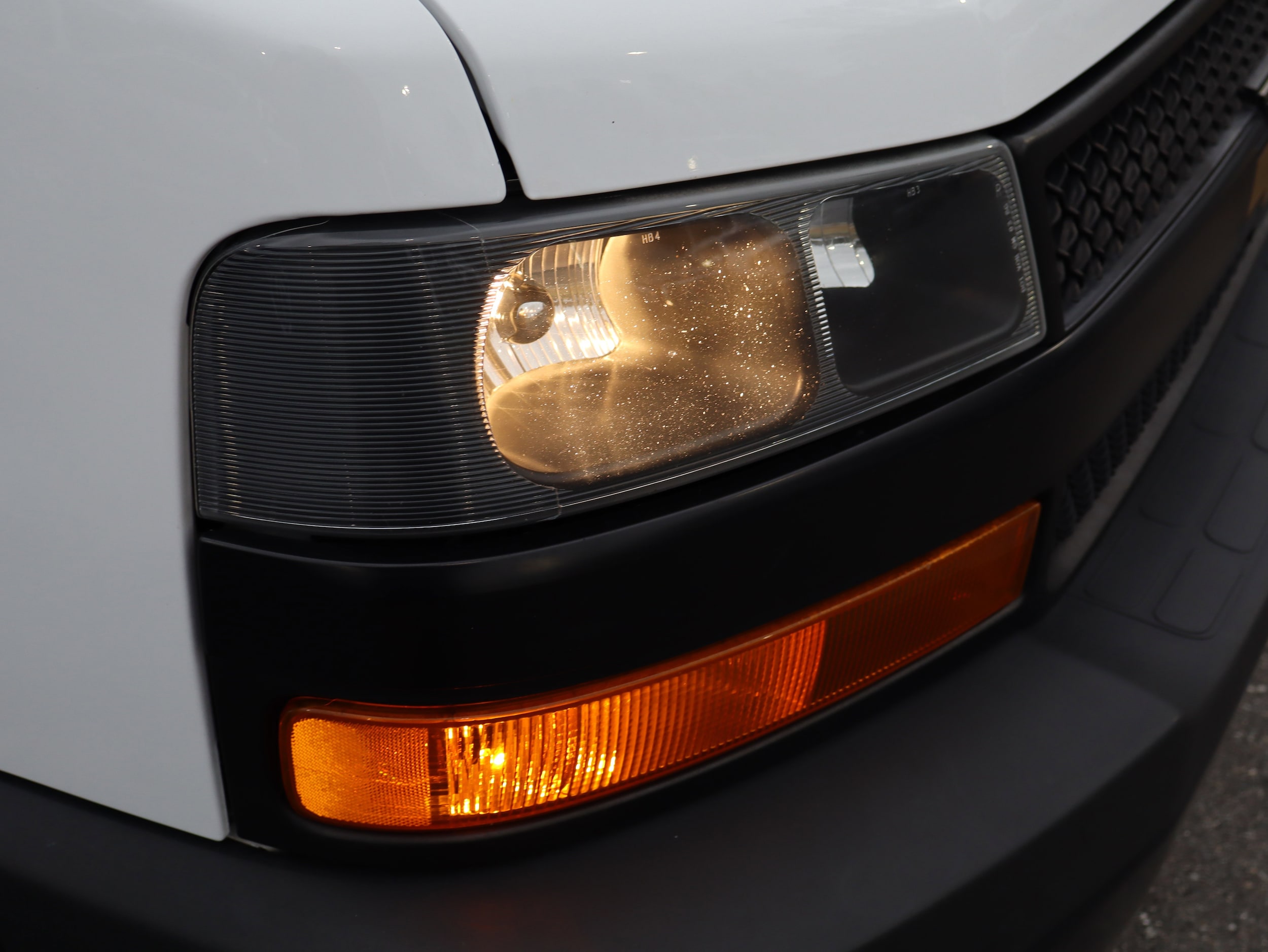 2021 Chevrolet Express Cargo Van photo 3