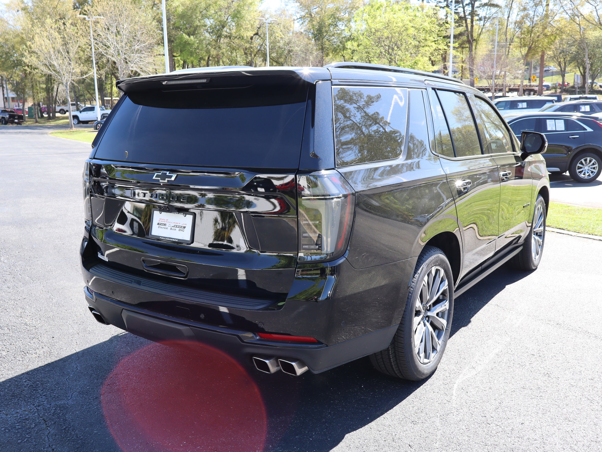 2025 Chevrolet Tahoe High Country photo 3