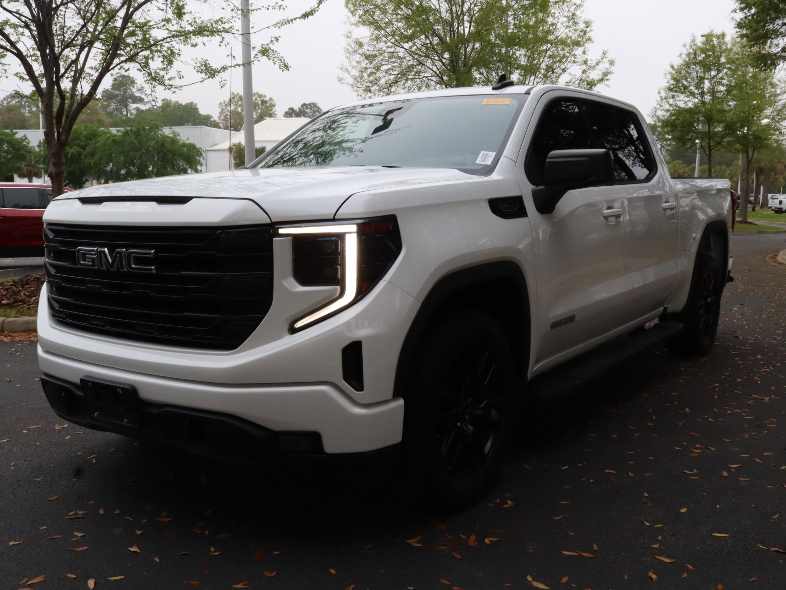 2022 GMC Sierra 1500 Elevation photo 4