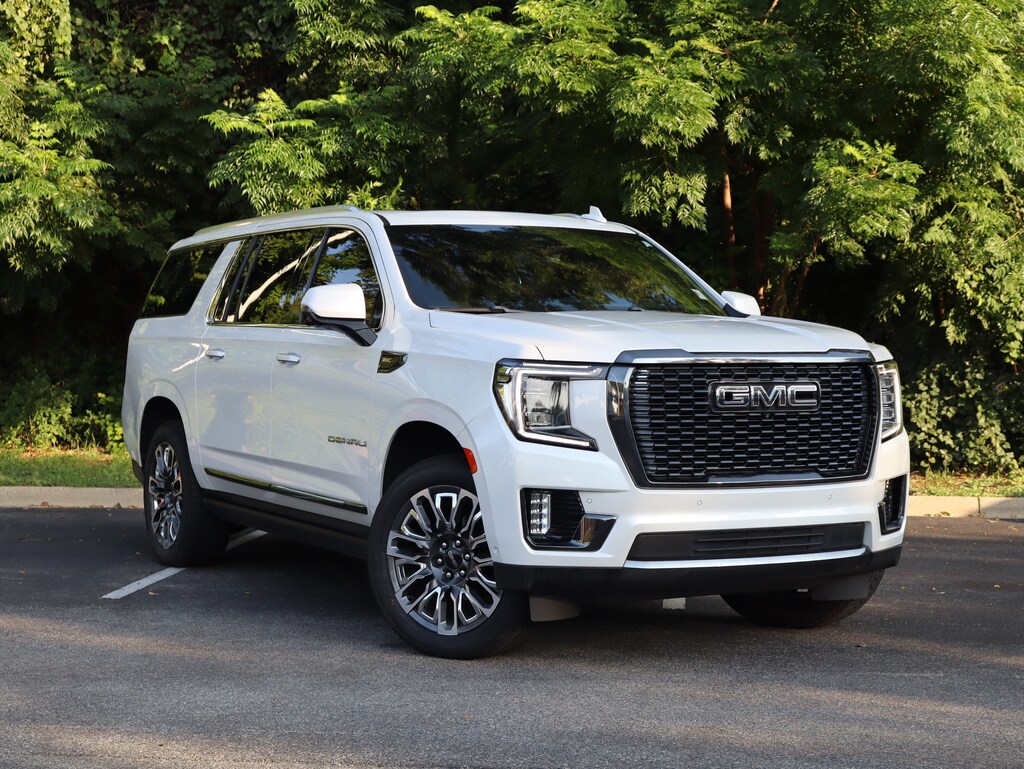 Used 2023 GMC Yukon XL Denali Ultimate SUV